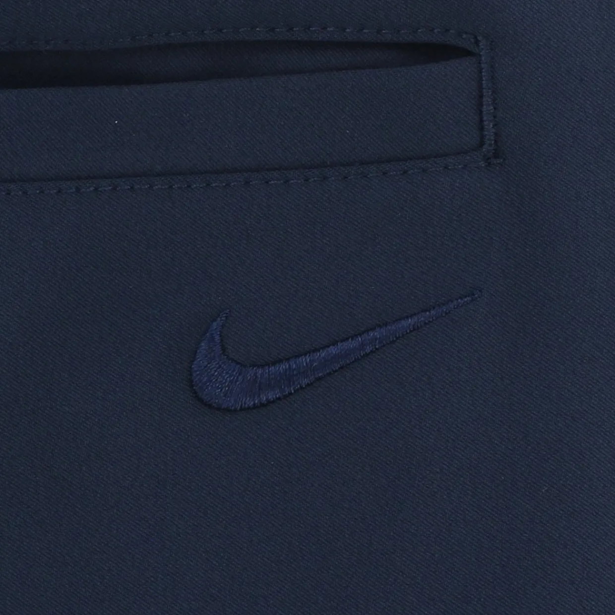 Nike Ladies Golf Apparel^Fex UV Victory 10” hort Fat Front Gof Appare